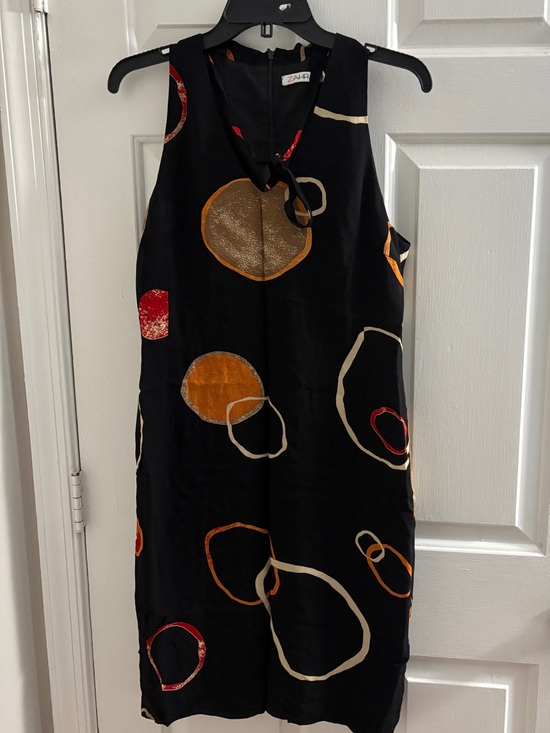 Zara Dresses & Skirts - Zara Black Sleeveless Midi Dress with Multicolor Abstract Circles